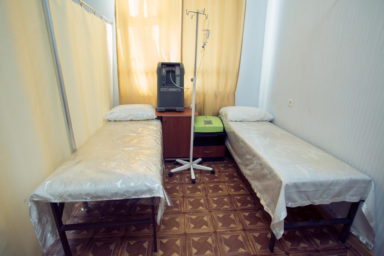 Gozel Naftalan Health Resort エクステリア 写真